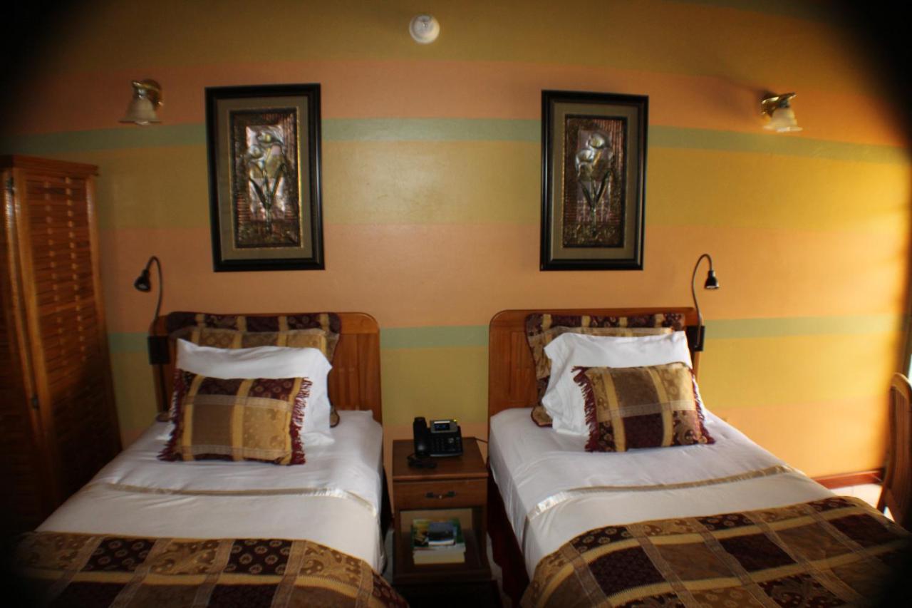 Bed and Breakfast Native Abode à Bon Accord Village Extérieur photo